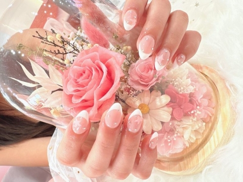 NAILS 