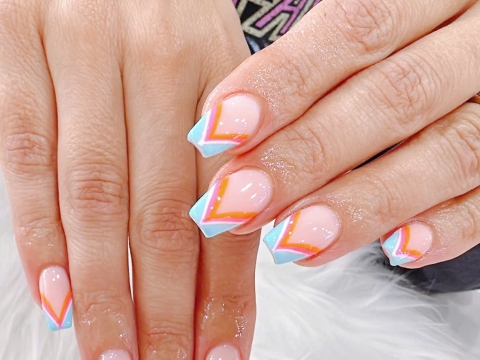 NAILS 