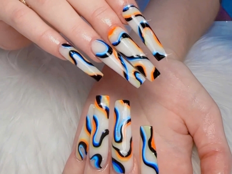 NAILS 